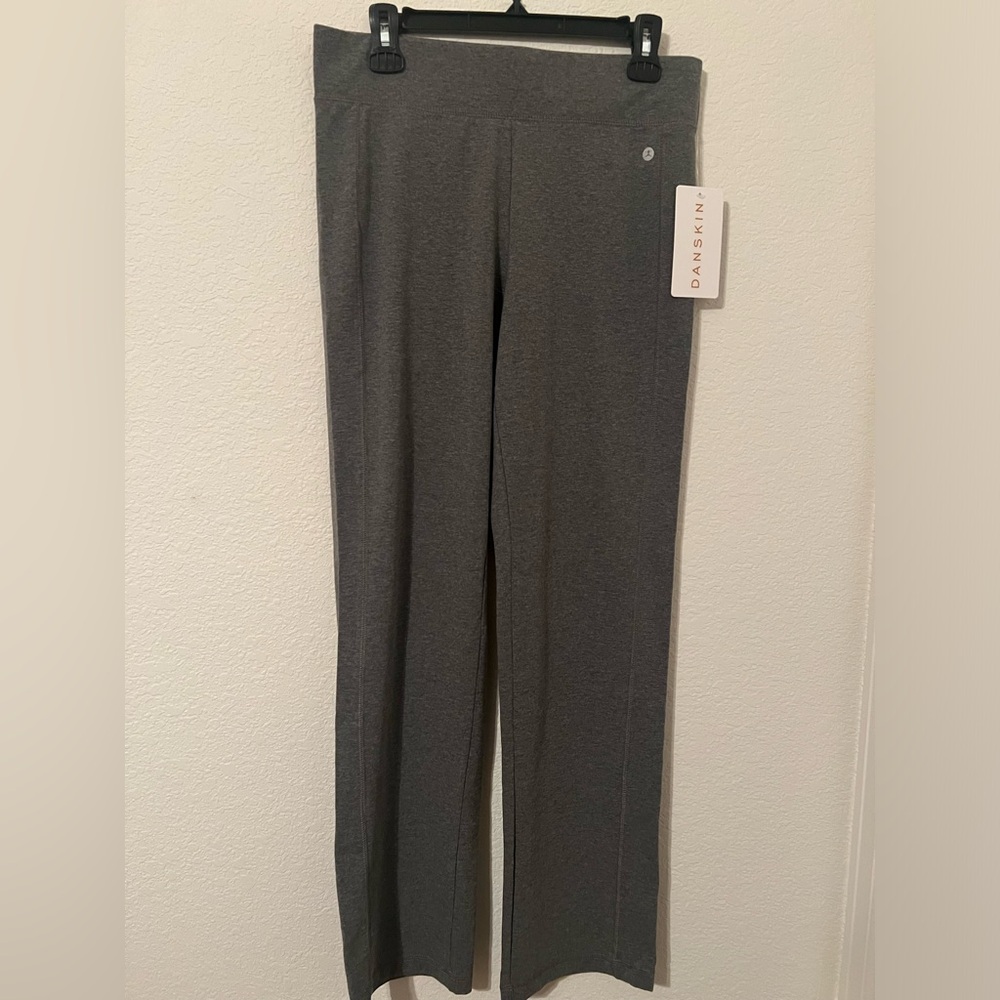 Danskin NWT Grey Yoga Pants